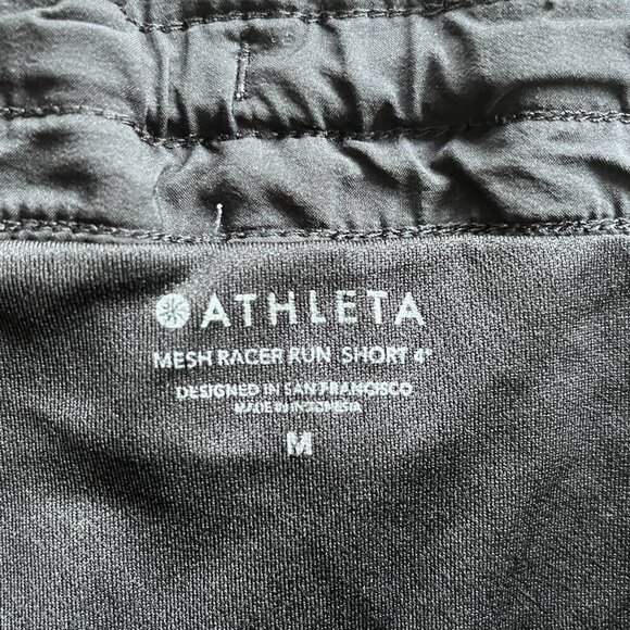 Athleta Mesh Racer Run Shorts Black 4" Inseam Size M Lightweight Activewear - Picture 7 of 7